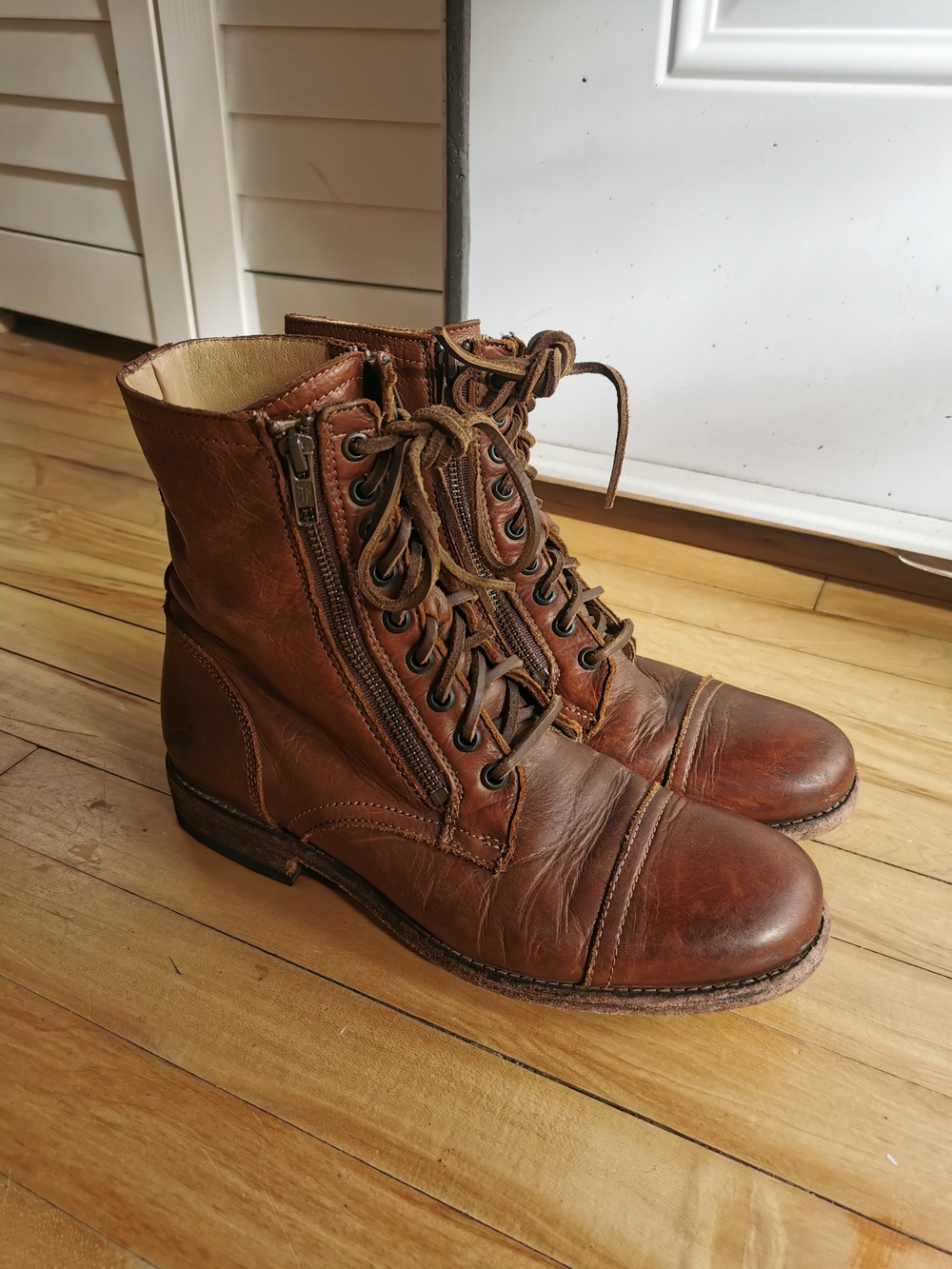 Frye Brown Leather Lace Up Double Zip Combat Boots - Size 9